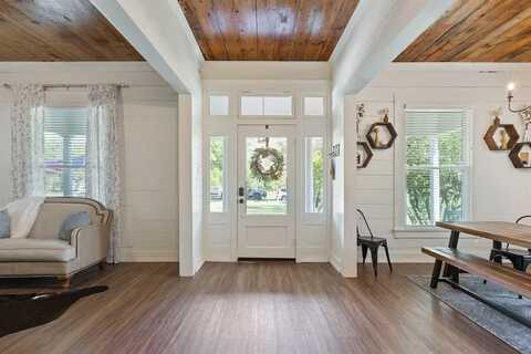 724 N Old Robinson Road, Robinson, TX 76706