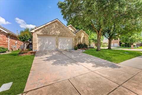 2652 Waterway Drive, Grand Prairie, TX 75054