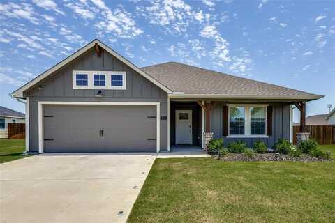 611 Kyle Drive, Tioga, TX 76271