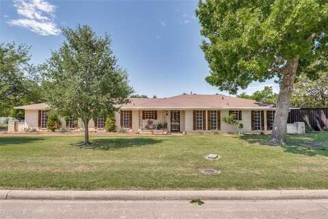 17 Michael Drive, Heath, TX 75032