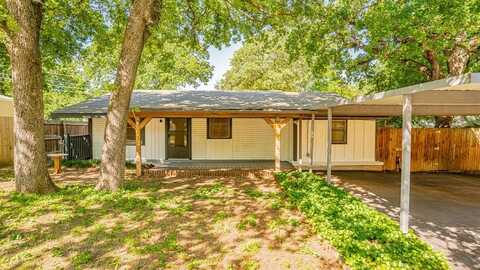604 Lost Trail, Granbury, TX 76049