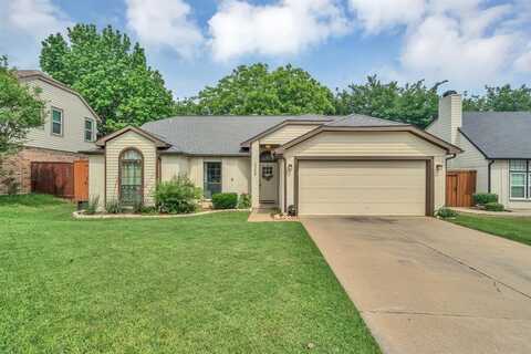 2308 Crestmeadow Street, Denton, TX 76207