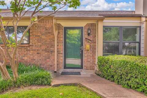 13788 Brookgreen Circle, Dallas, TX 75240