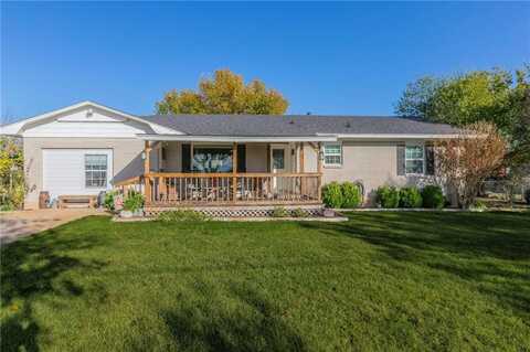 1134 N Lone Star Parkway, Mc Gregor, TX 76657