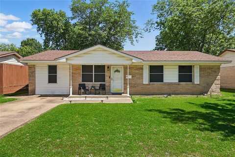 2433 Loyce Drive, Mesquite, TX 75149