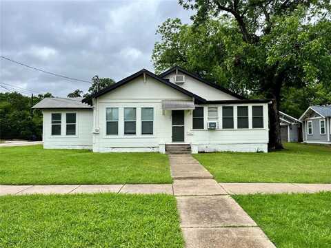 1002 Gregg Street, Denton, TX 76201