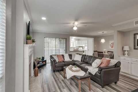15151 Berry Trail, Dallas, TX 75248