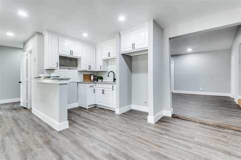 437 22nd Street NW, Grand Prairie, TX 75050