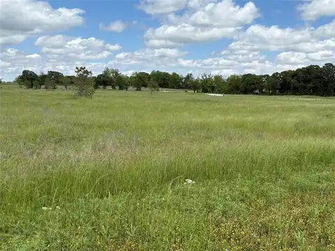 2259 Sundance Road, Whitesboro, TX 76273