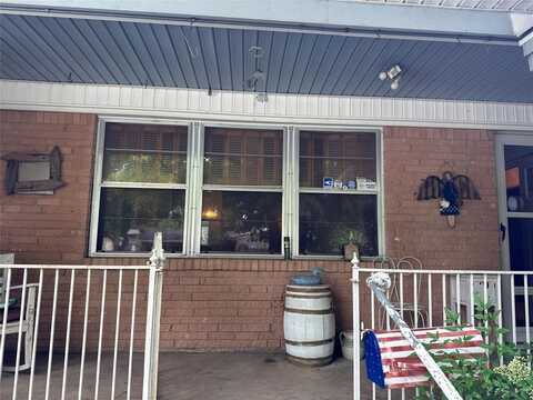 2107 Bradford Drive, Arlington, TX 76010