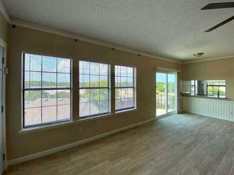8750 Park Lane, Dallas, TX 75231