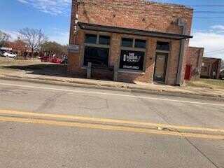 116 S Historic Town Square Avenue, Lancaster, TX 75146
