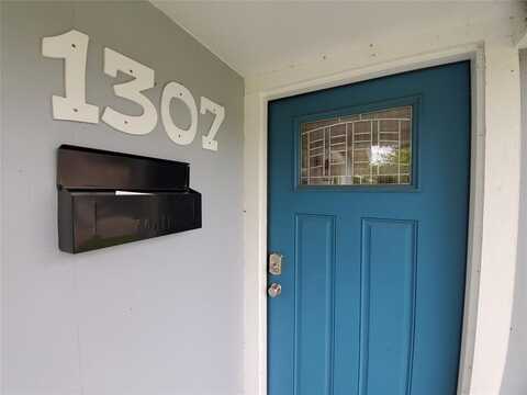 1307 Broadway Street, Denton, TX 76201