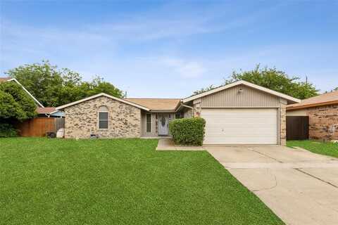 2806 Santa Monica Drive, Grand Prairie, TX 75052