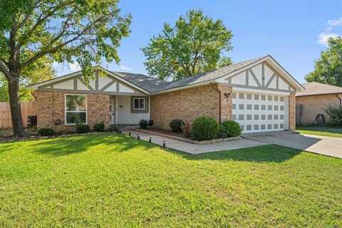 2541 Seven Hills Drive, Grand Prairie, TX 75052