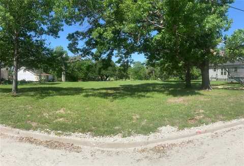 807 Southland Avenue, Marlin, TX 76661