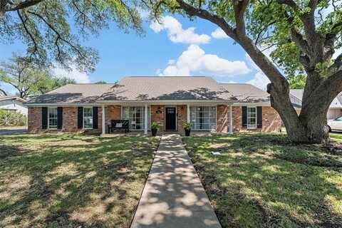 5204 Lake Highlands Drive, Waco, TX 76710
