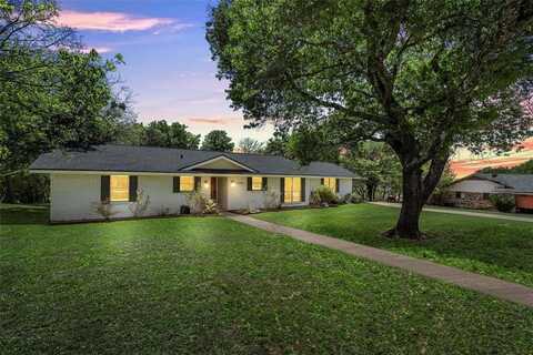 13756 Harbor Drive, Woodway, TX 76712