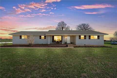 5132 Cedar Rock Parkway, Crawford, TX 76638