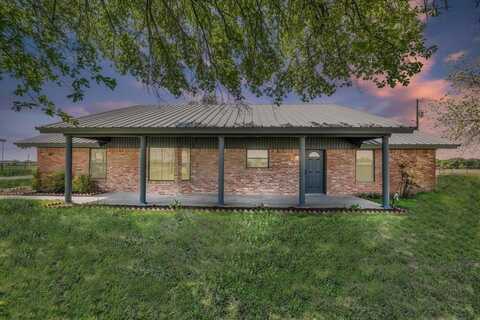 286 S Baese Road, Elm Mott, TX 76640
