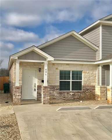 697 Park Street, Mc Gregor, TX 76657