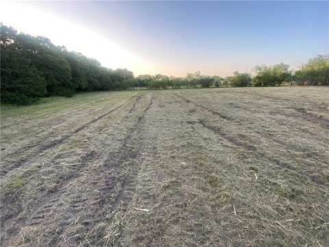 001 Beaver Road, Riesel, TX 76682