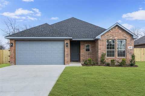 605 S Oran Avenue, Cleburne, TX 76031