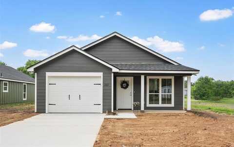 389 E Burleson Street, Mart, TX 76664