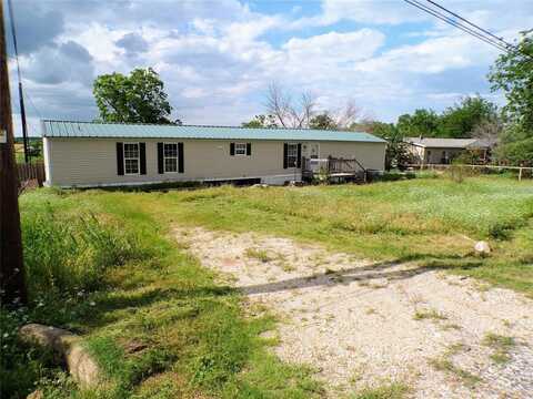 131 Jackson Lane, China Spring, TX 76643