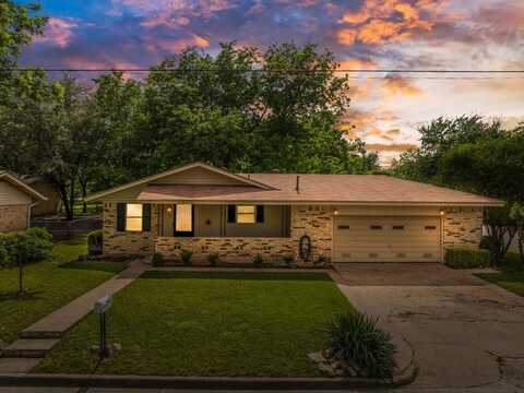 603 S Avenue M, Clifton, TX 76634