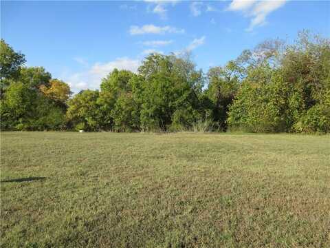 107 Country Club Drive, Marlin, TX 76661