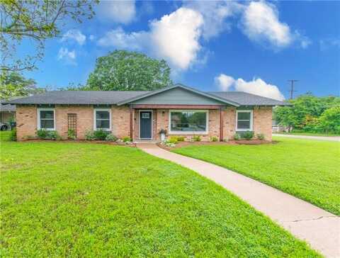5201 Lake Charles Drive, Waco, TX 76710