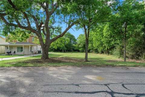 300 French Avenue, Waco, TX 76706