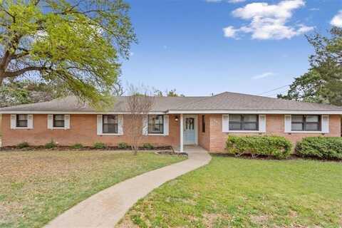 409 Wooded Crest Drive, Woodway, TX 76712