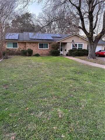 5101 Loch Lomond Drive, Waco, TX 76710