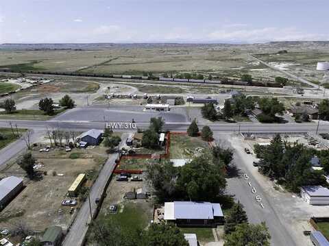 120 3rd St, Frannie, WY 82423