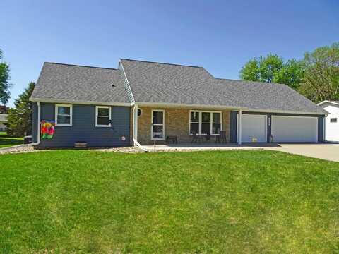 515 Sunrise Avenue, Sanborn, IA 51248