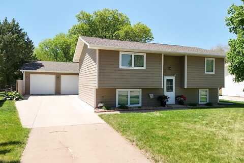 420 Jefferson St., Vermillion, SD 57069