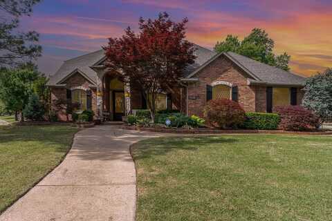 4719 W Two Lakes Avenue, Norman, OK 73072