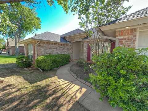 15612 Summit Parke Drive, Edmond, OK 73013