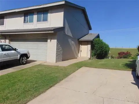 9914 Hefner Village Drive, Oklahoma City, OK 73162