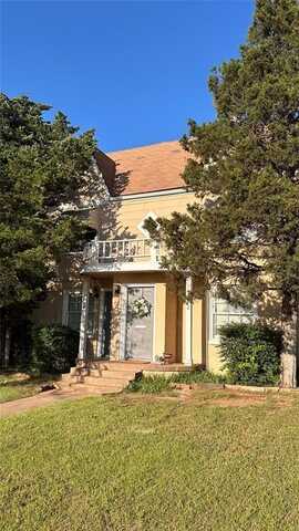 3714 N Shartel Avenue, Oklahoma City, OK 73118