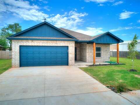 1113 N Silver Leaf Drive, Moore, OK 73160
