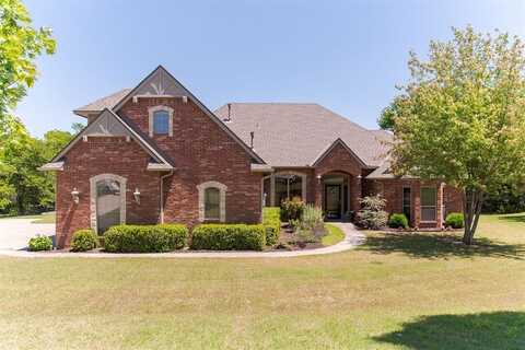 7150 Oakwood Creek Road, Edmond, OK 73034