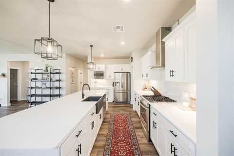 6216 Kinnick Drive, Edmond, OK 73034