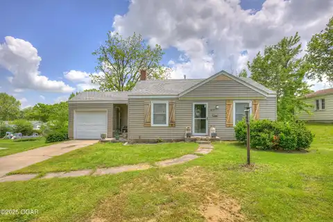 817 Kentland Drive, Neosho, MO 64850