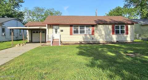 1916 NE A Street, Miami, OK 74354