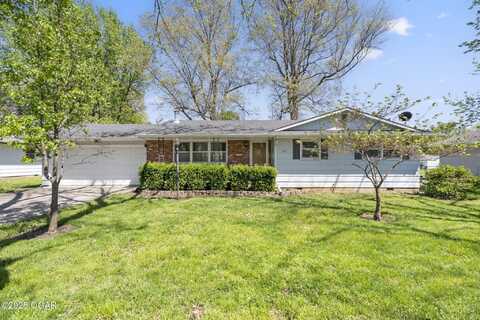 513 Grand Avenue, Monett, MO 65708