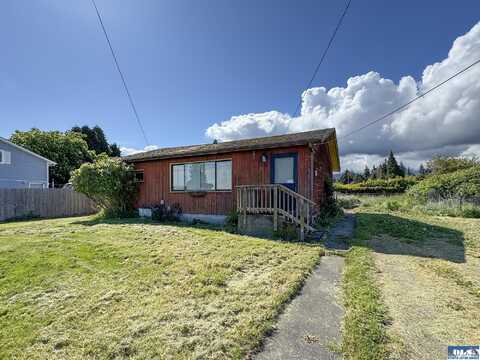 2220 E 4th, Port Angeles, WA 98362