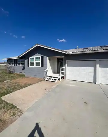 601 Pratt Street, Claude, TX 79019